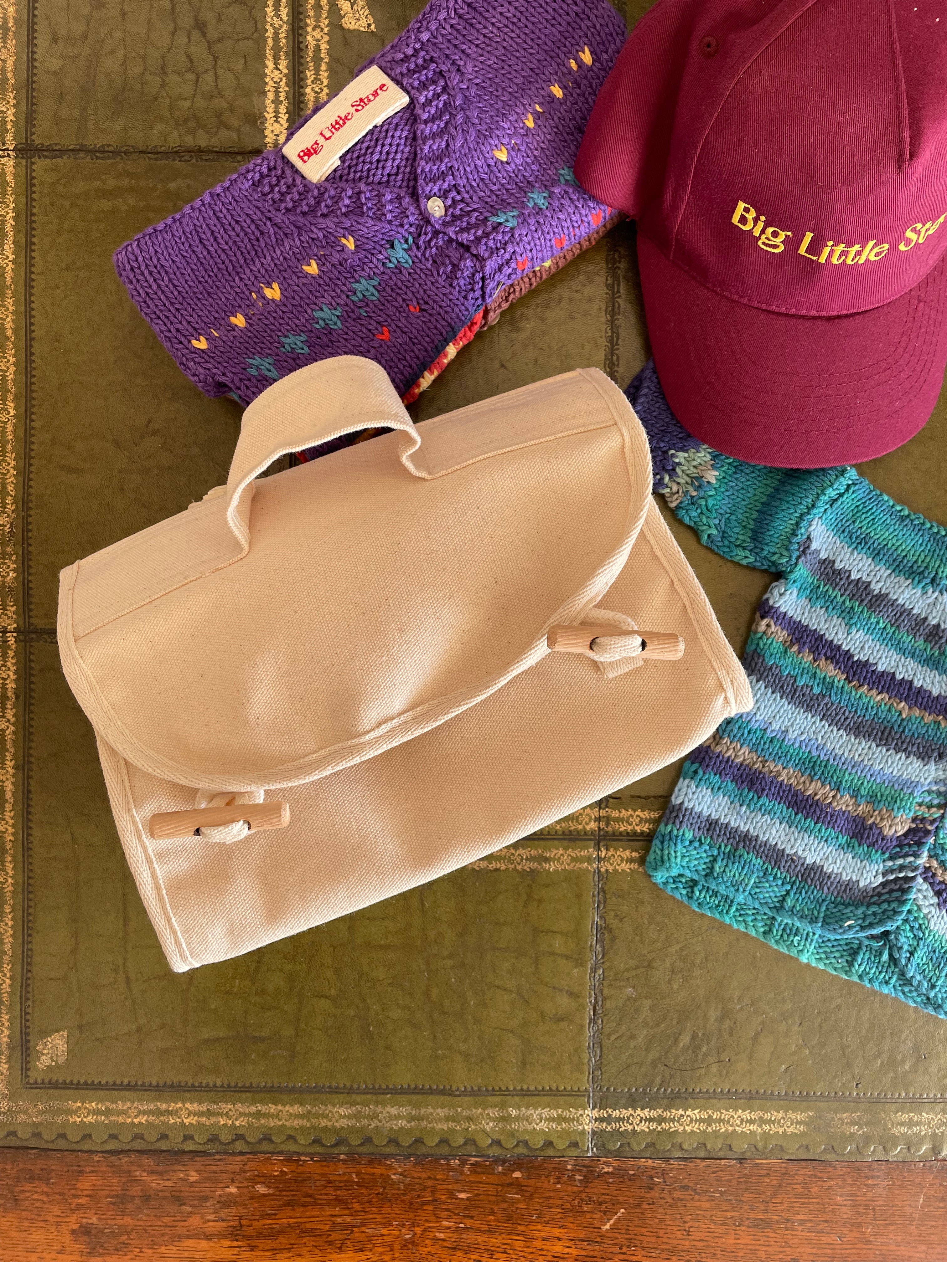 The Little Explorer Bag