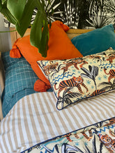 Load image into Gallery viewer, Island Style Tiger Duvet Cover &amp; Cushion Set
