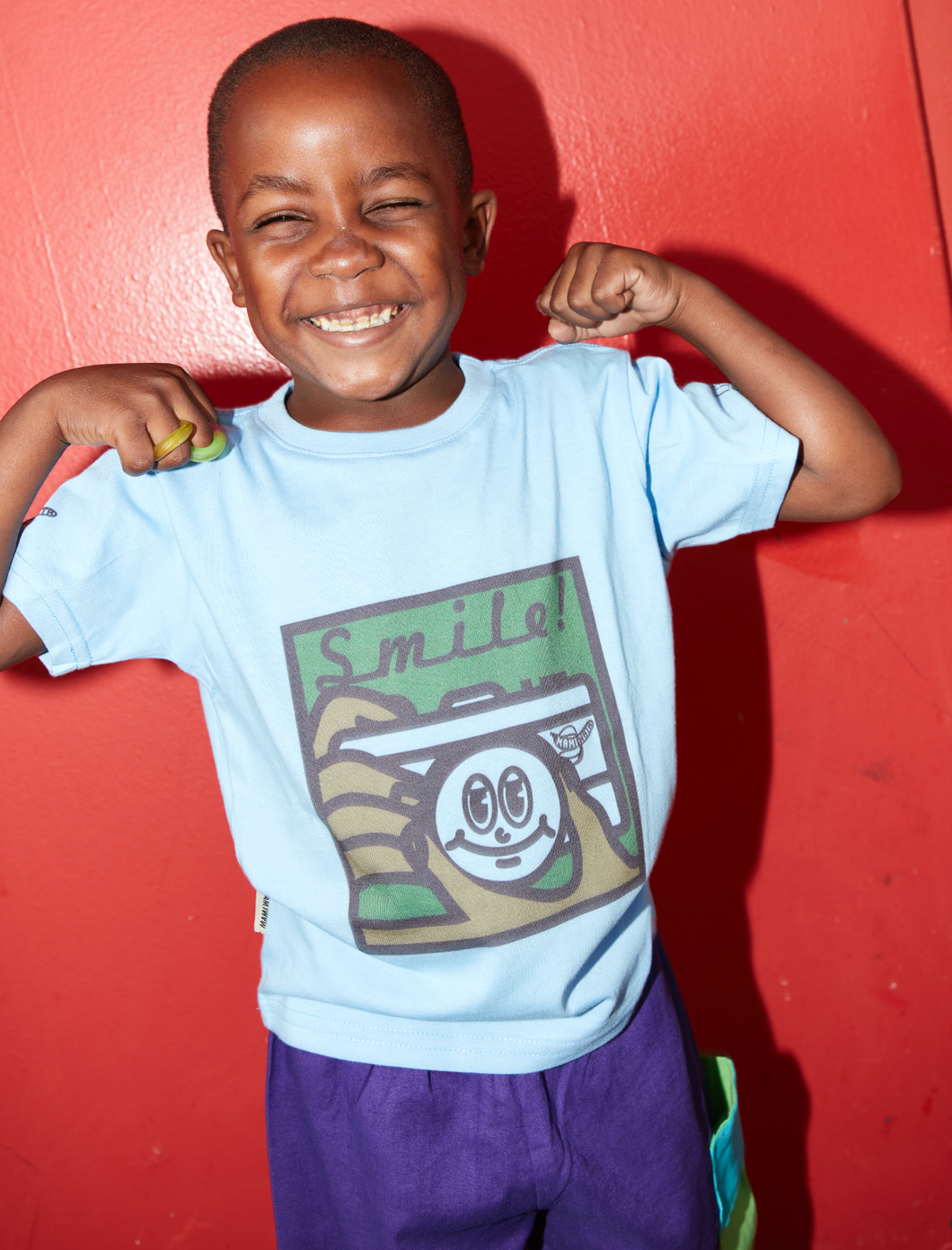 Mami Wata Camera Smile T-Shirt