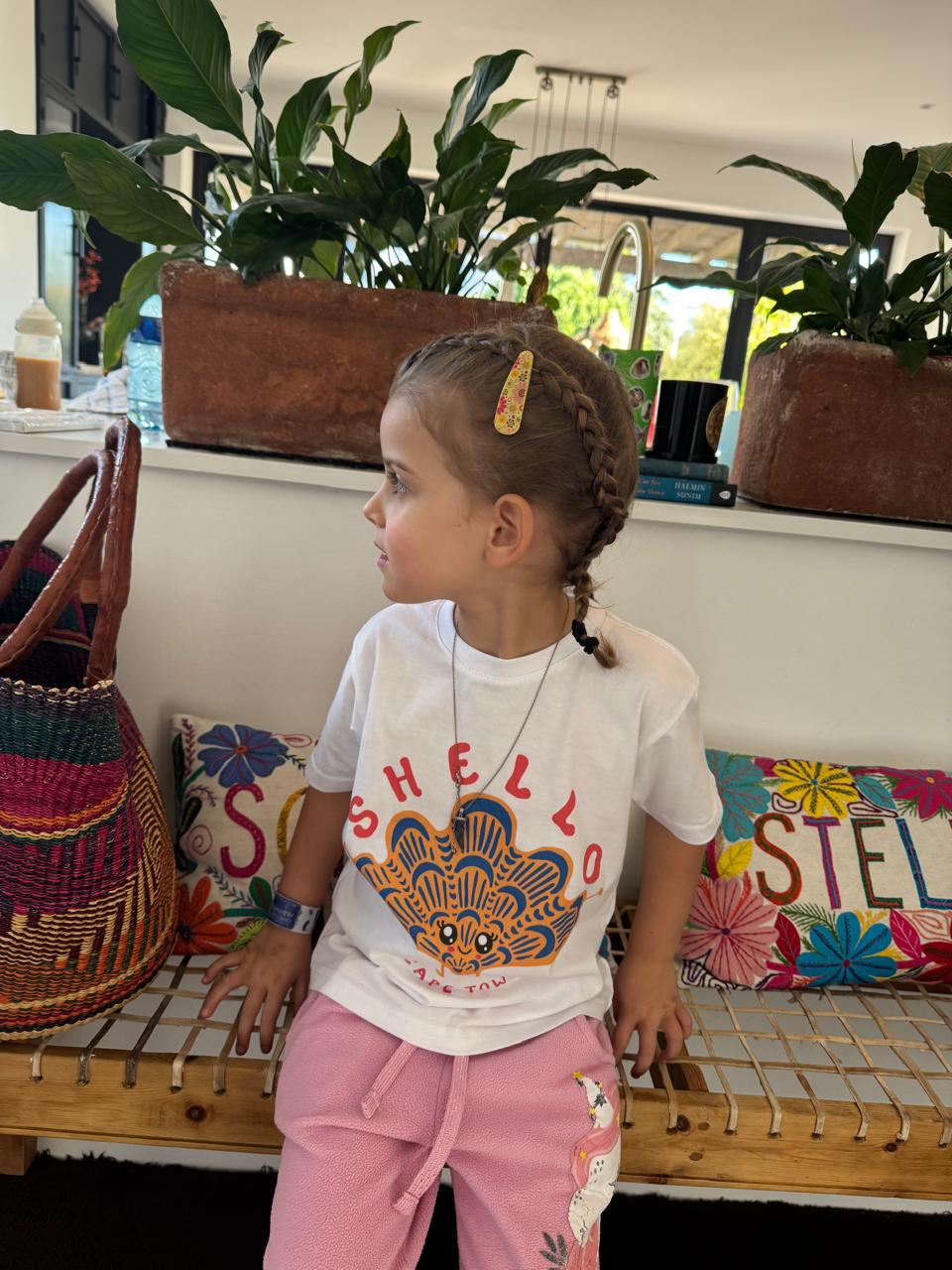 Shellegance Shello T-shirts