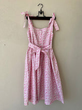 Load image into Gallery viewer, Pink Floral Hand-smocked summer dress #7 years
